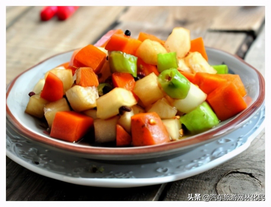 日照竹洞天风景区侗族特色美食—“百家宴”