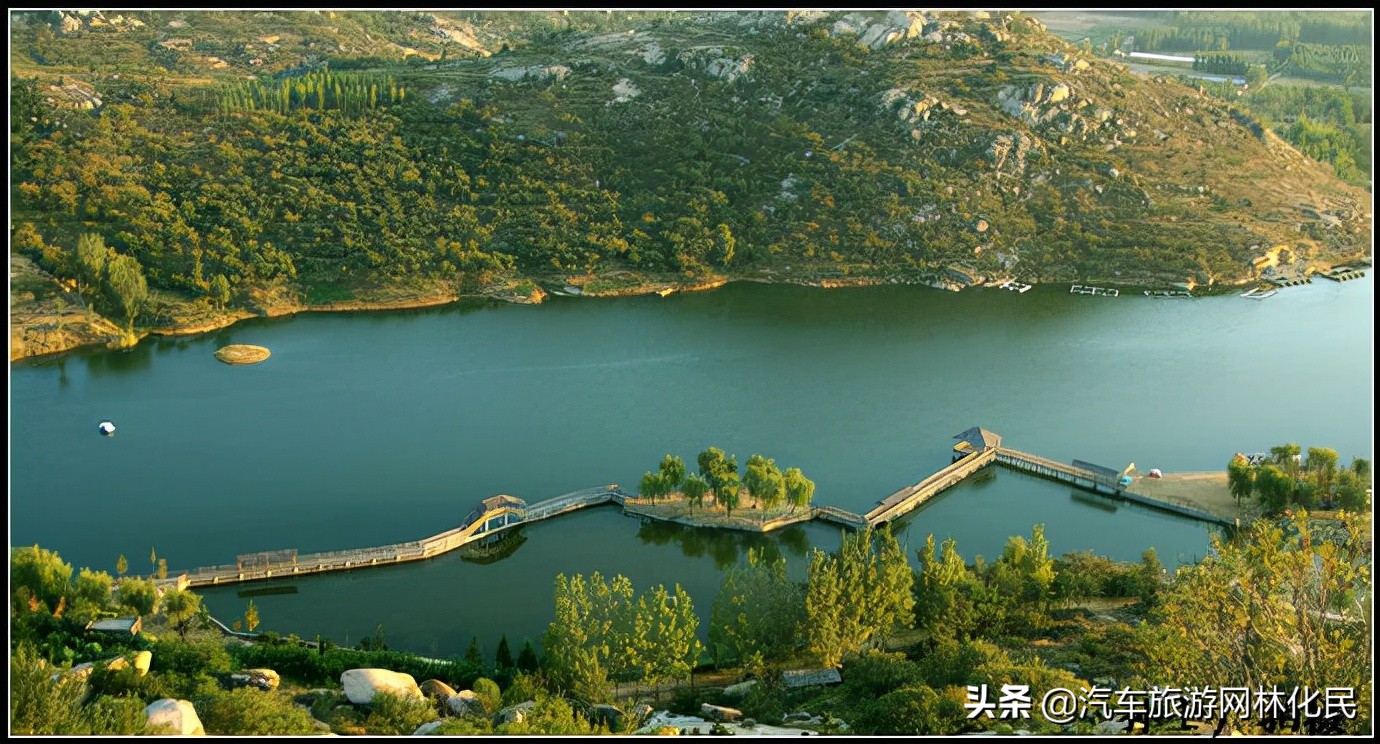 费县云瀑洞天最早叫指动石风景区